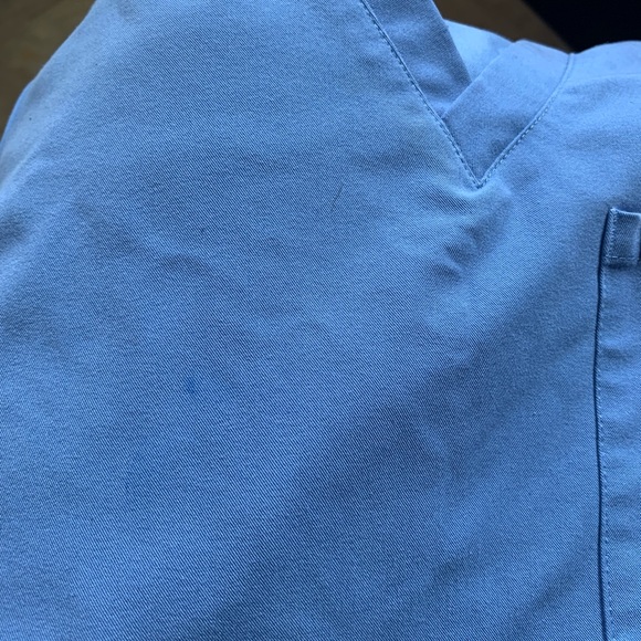 Figs Scrub Top - Picture 2 of 3